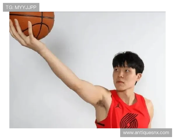 单节 14 分引爆主场!杨瀚森季前赛完成惊艳救赎 单节 14 分引爆主场!杨瀚森季前赛完成惊艳救赎